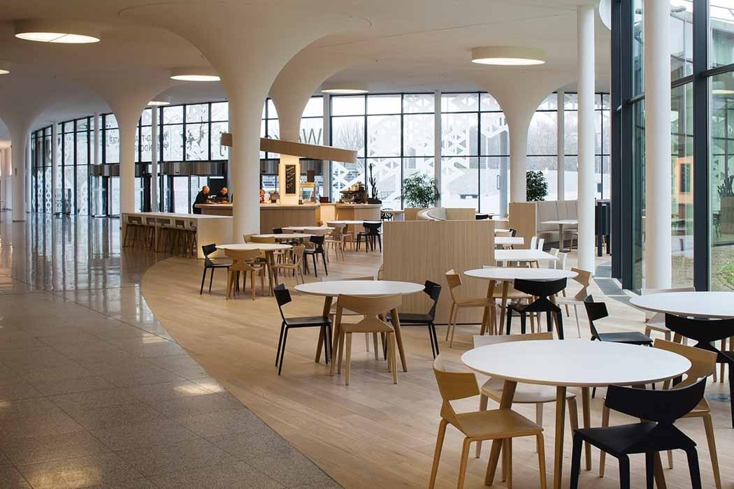 开云手机入口 - 桌几|餐桌|办公家具|开云中国家具|Gher 餐台/洽谈台